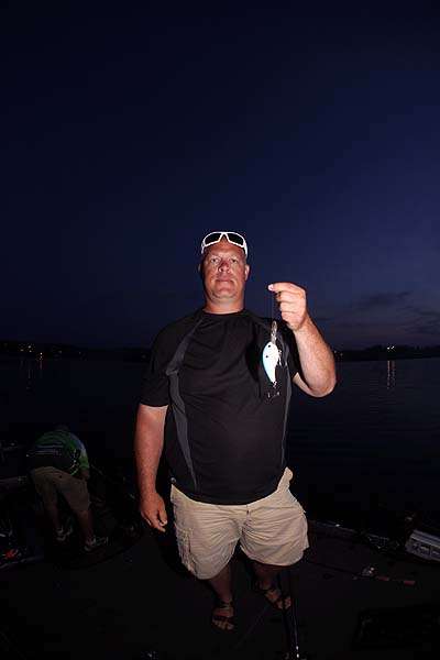 Todd Schmitz makes his crankbait of choice known. This lure will likely see lots of deep-water action today.