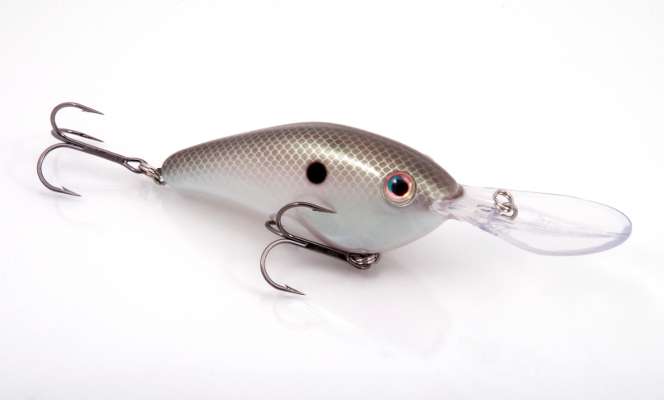 <p>
	<strong>#4 Green gizzard shad </strong></p>
<p>
	VanDam will go for green gizzard shad color when heâs fishing clear water. âThis is a great natural-looking baitfish pattern,â he said. âIt can pass for a shad or bluegill and works from Amistad to Table Rock to the Great Lakes. I also like it for jerkbaits and topwaters.â</p>
