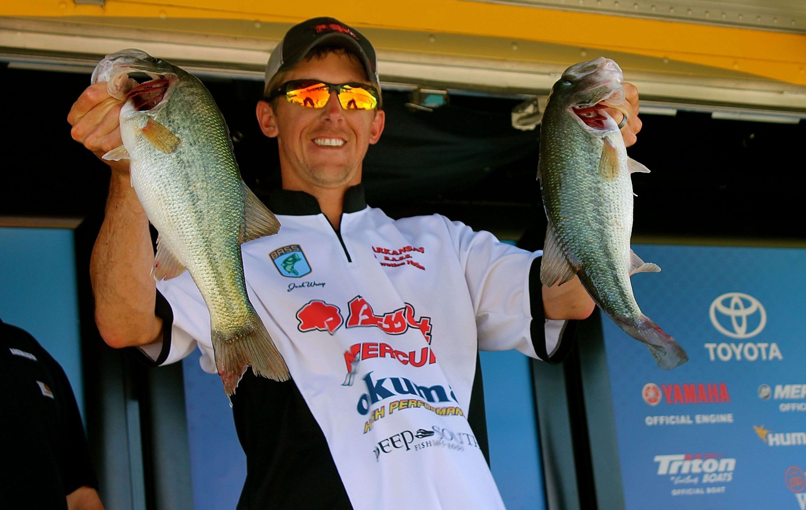 Josh Wray of Omaha, Ark., leads the B.A.S.S. Nation Central Divisional after Day 1. The Arkansas B.A.S.S. Nation angler caught a five-bass limit weighing 14 pounds, 13 ounces on a day when limits were hard to come by; fewer than a dozen anglers caught five. When heâs not fishing, Wray works as an insurance agent.