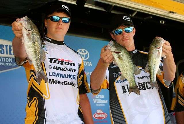 Mississippi high school anglers Ian Goff (left) and Garett Bullock caught three keepers, weighing a combined 4-8.