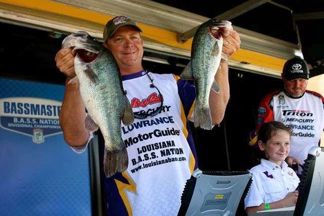 Louisiana angler David Cavell is in sixth place. On Day 2, he caught 12 pounds for a total of 22-13. Cavellâs daughter, Chloe, joined him on the weigh-in stage.