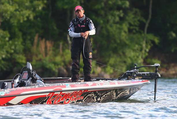 Charlie Hartley drags a Carolina rig early on Day 1.
