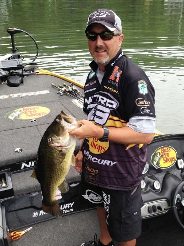 Tracy Adams upgrades with a nice one. Photo by Bassmaster Marshal Mike McMahon