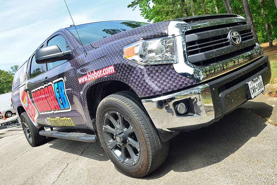 Keith Combs' Tundra is simple, but stands out.