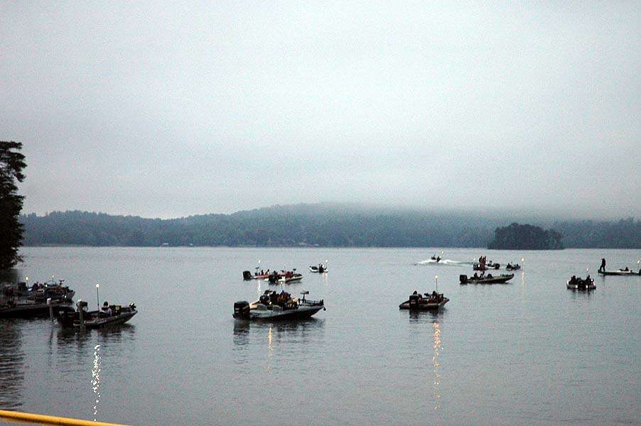 The last boats file into line for the final day of competition. 