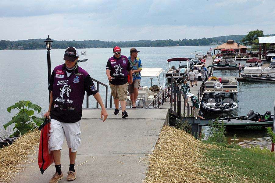 The anglers are headed to the scales with their catches for the final weigh-in of the Bassmaster High School Open presented by Carhartt. 