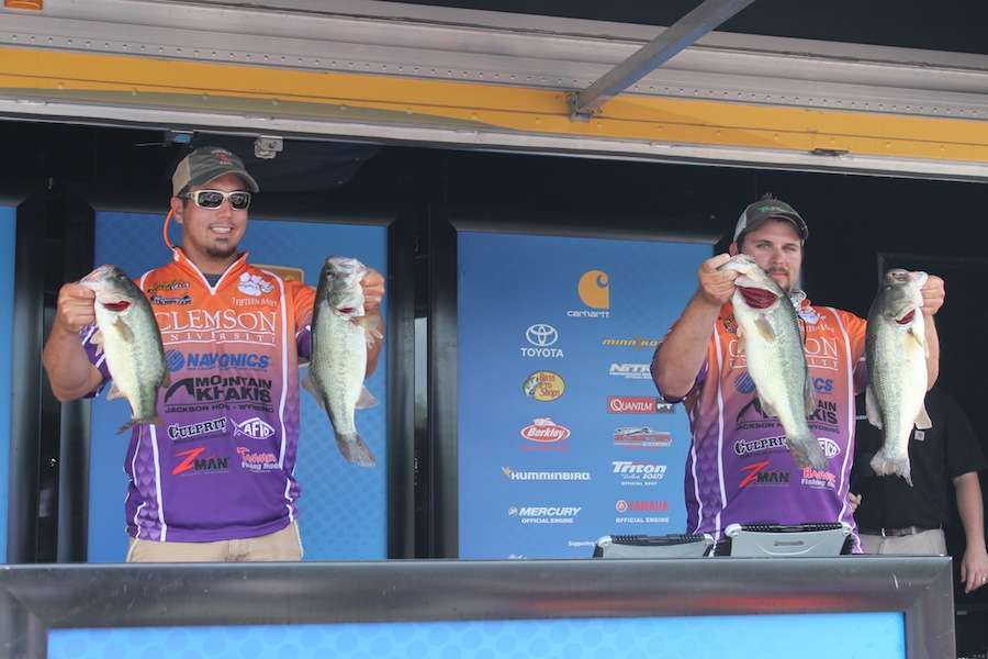 Clemson's Bryan Carroll and Alan Horwatt come to the stage with 19-8 to sit in 6th. 