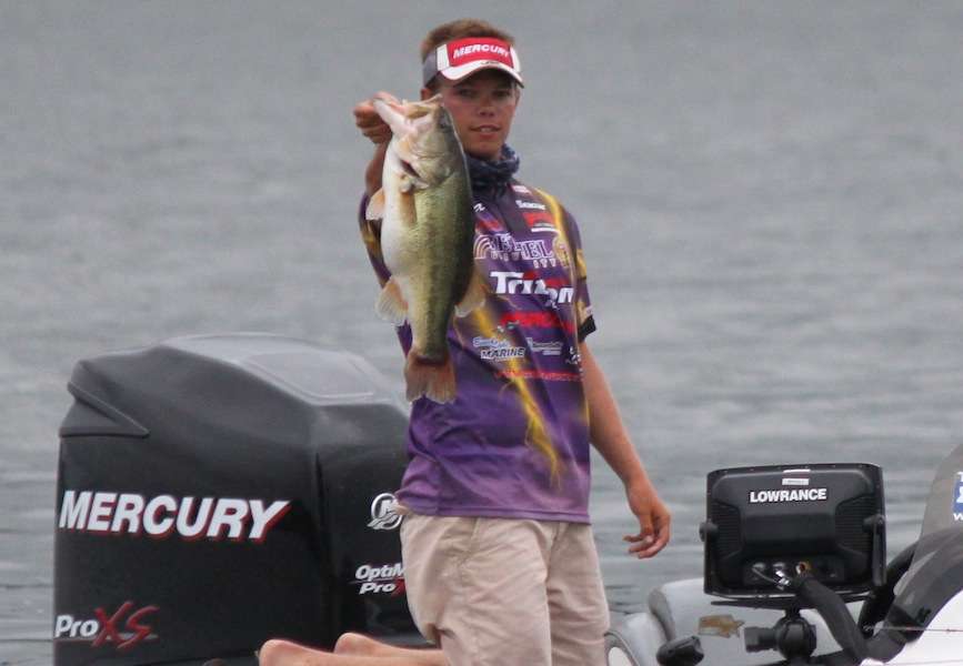 This 7-pounder anchors their bag of near 22 pounds. 
