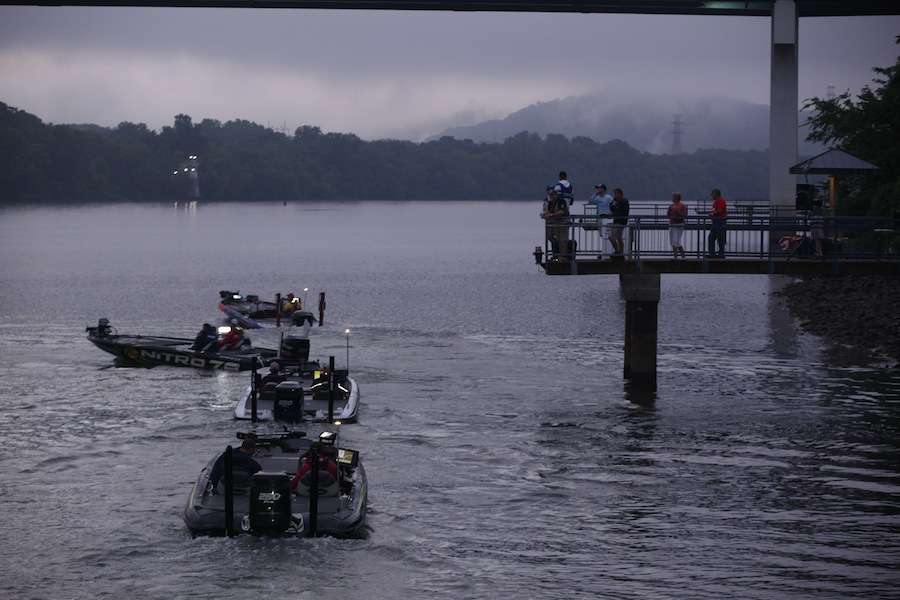 Bass Pro Shops Opens Tournament Director Chris Bowes sends the anglers out. 