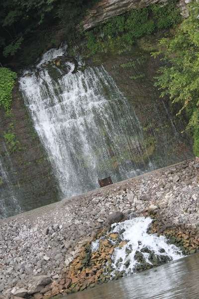 A little waterfall up near the Wilson Dam.