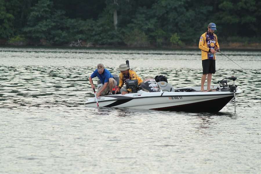Young and Lenz get off to a great start, boating 18 pounds early. 