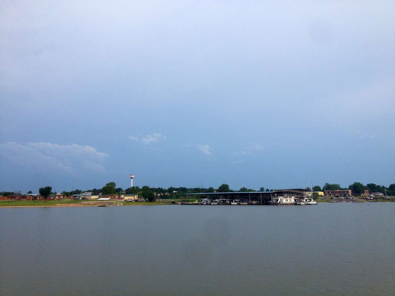 The skies over Lake Eufaula look peaceful now but a major storm system is forecasted to be moving in soon.The host team Oklahoma are wishing all the anglers stay safe today.
