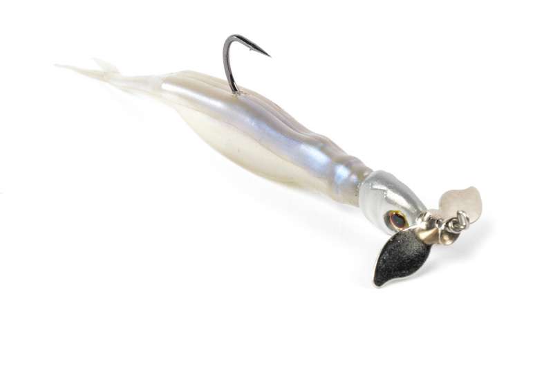 <p>Greenfish Tackle Prop Head</p>
This swimbait head has a prop for added appeal and flash.