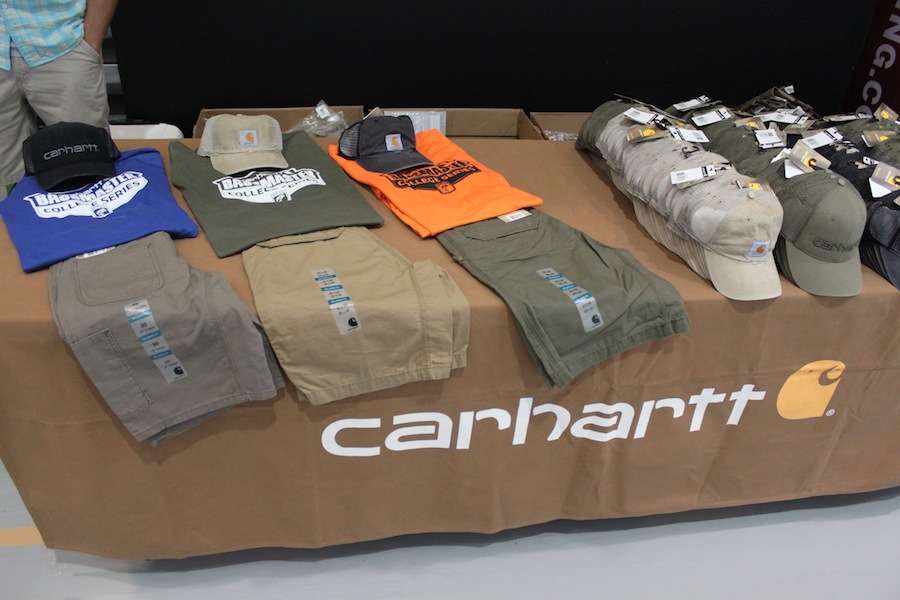 Carhartt rolls out the red carpet for Carhartt Bassmaster College Series National Championship contenders at the Kickoff Banquet. 
