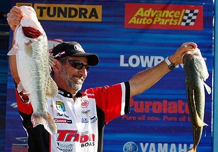 Heaviest Total Weight (five-bass limit): Paul Elias, 132-8
Paul Elias holds the record for the heaviest total weight caught in a five-bass-limit B.A.S.S. tournament. He won it when he caught an astounding 132 pounds, 8 ounces on Texas' Falcon Lake in April 2008. It was a crazy time; it was the third time the record had fallen in three years. Preston Clark broke it in 2006 with 115-15 on South Carolina's Santee Cooper, and he only got to the hold the record for one year, thanks to Steve Kennedy smashing 122 pounds, 14 ounces on California's Clear Lake the following spring. When Falcon rolled around in 2008, Kennedy's record was broken by multiple anglers â Scott Rook, Mark Davis, Aaron Martens, Byron Velvick and Terry Scroggins â before Elias came to the stage and broke it a final time with his fourth monster bag of the tournament. No tournament weight has come close since.