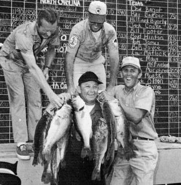 Heaviest Single-Day Weight (15-bass limit): Rip Nunnery, 98-15
Speaking of heaviest bags, how about this one? Rip Nunnery brought 98 pounds, 15 ounces to the scales on July 10, 1969, on Alabama's Lake Eufaula. It helps that the limit was 15 bass and that fish health was an afterthought in '60s B.A.S.S. tournaments. Regardless, Nunnery's stringer was so heavy that it had to be wrapped around a boat paddle â which broke on its way to the scales! The next-heaviest weight that day was 83-0 by Bill Dance. Nunnery's spot dried up, though, and he only brought 18 pounds total over the next two days.