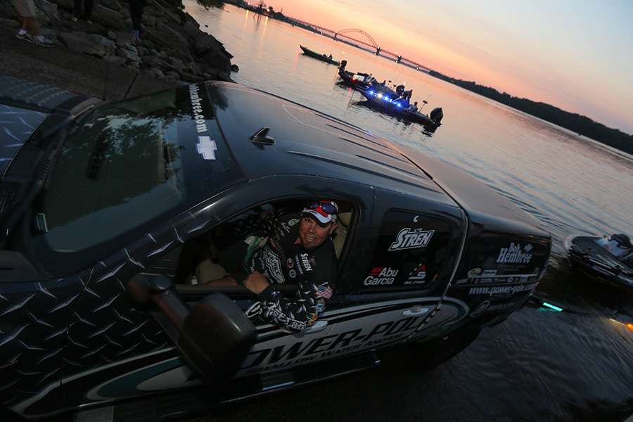 Chris Lane backs his boat into the Delaware River.