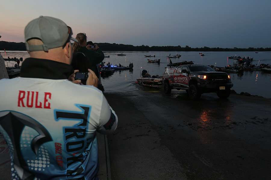 There he isâ¦the local favorite Mike Iaconelli launches his boat and everyone has their eyes on him.