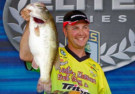 Third-Biggest Bass: Scott Campbell, 13-2
The biggest bass in B.A.S.S. tournaments since 1999 is this 13-pound, 2-ouncer caught by Scott Campbell on Texas' Falcon Lake in April 2008. Campbell joined the Elite Series one year prior and left it one year later. But he left a nice marker in B.A.S.S. history during his short stint.