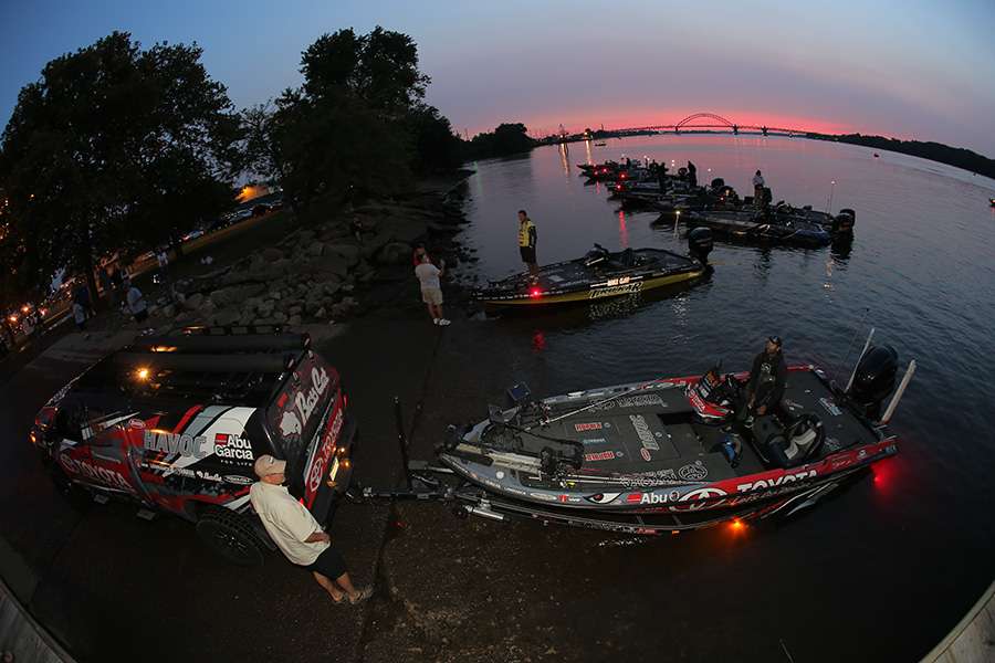 Mike Iaconelli launches his boat as the favorite once again on this body of water.
