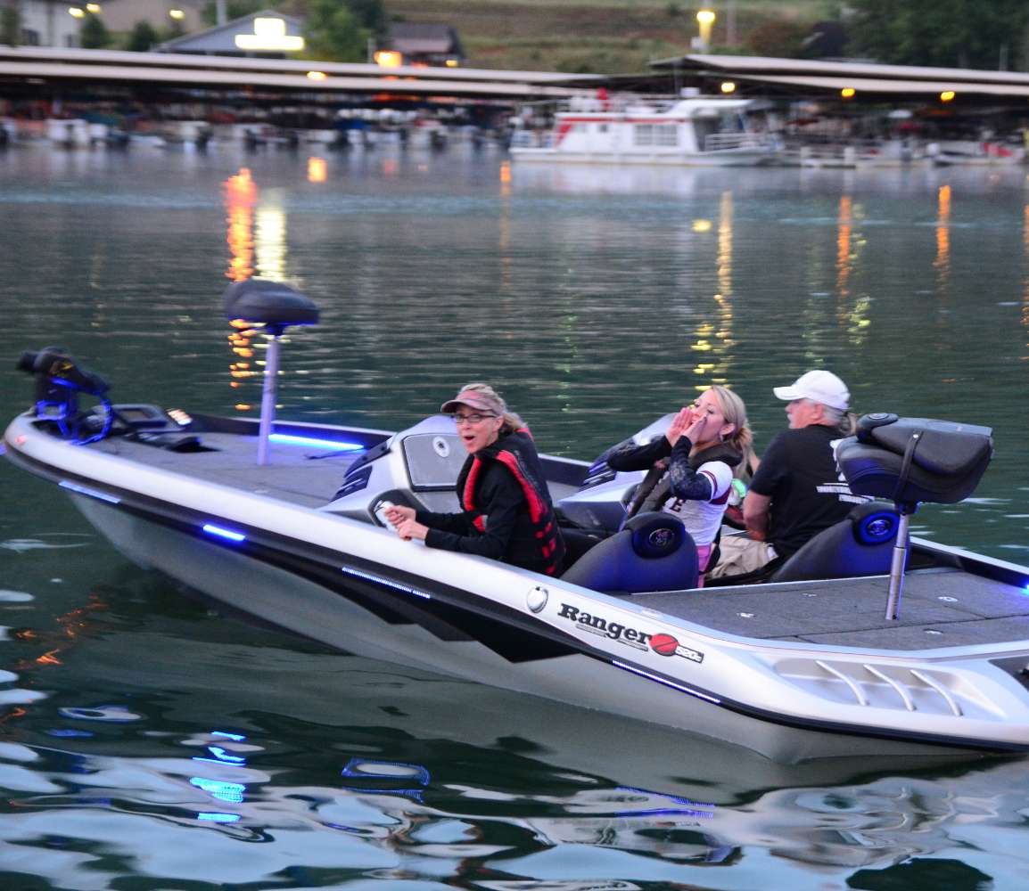Cooper's mom and grandmother are going out in a spectator boat to watch Cooper and Nunez. They yell when the competitors' names are called for launch.
