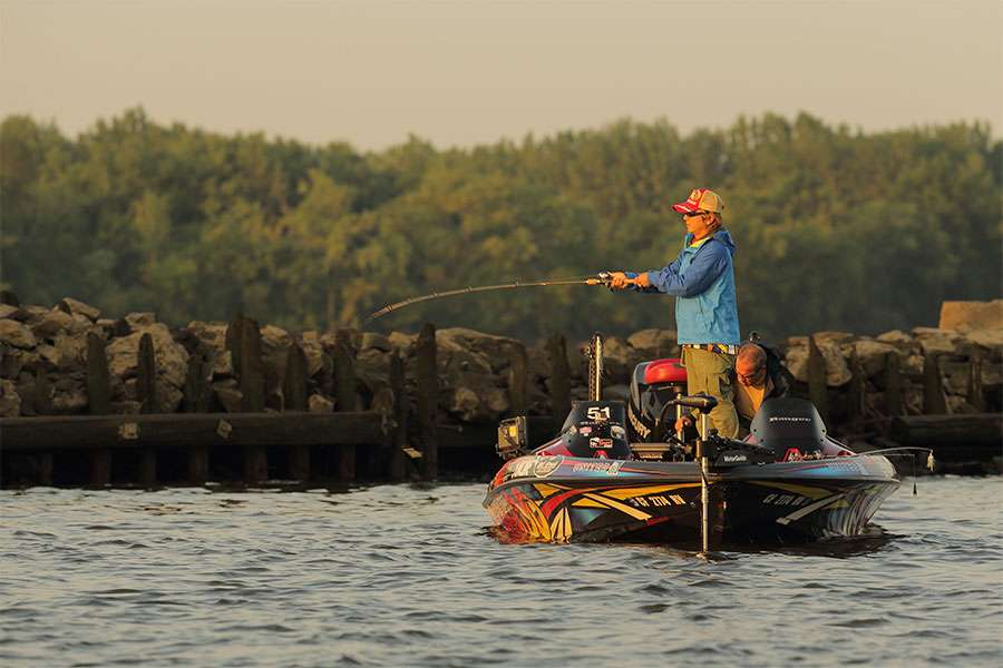 B.A.S.S. photographer Seigo Saito caught up with Elite Series pro Morizo Shimizu on Day 2 of the Bassmaster Elite at Delaware River. Shimizu would go on to finish the day in third place, less than two pounds behind leader Michael Iaconelli. Here are some of Seigo's favorite Shimizu shots from the day.
