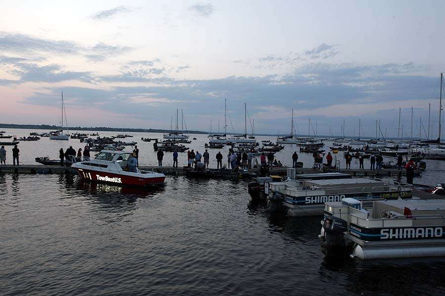 The boats gather in the Plattsburgh Boat Basin for the start of day two. 
