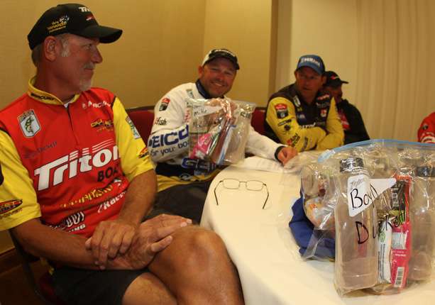 Boyd Duckett and Mike McClelland have the fuel they need to compete this week, provided by their personal nutritionist Ken Hoover. 