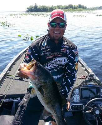 Chris Lane jumped from 17th place into the final spot of the Top 10. Huge move for Lane as he is 6th in the Escanaba event after a great Day 1. He has a 7-point lead over 11th, but just a 10-point lead over 14th. They are tightly packed in.
