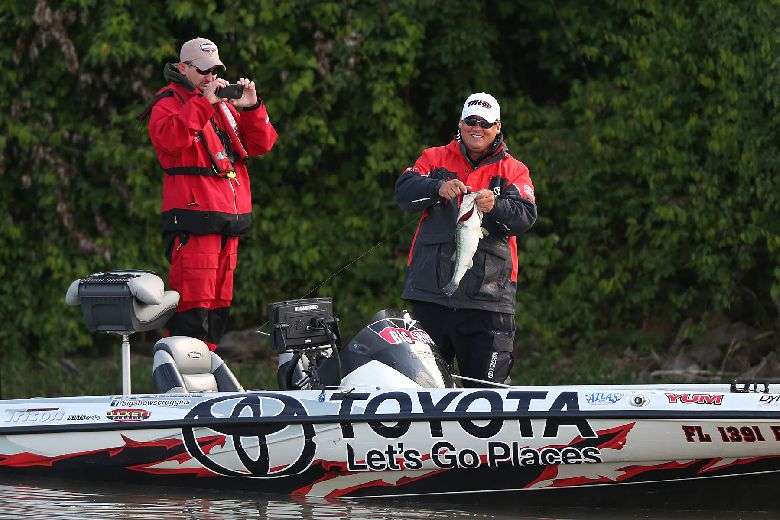 Terry Scroggins, the Big Show, needs a big showing to keep alive his string of 10 consecutive Classic appearances. The final angler in the 50-man field has 458 points and a big climb to reach his 12th Classic.
