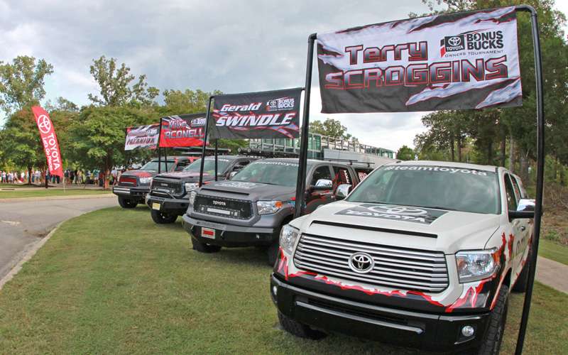 Elite angler trucks were highlighted at the Paris State Park Convention Center, including Terry Scroggins, Michael Iaconelli, Gerald Swindle and Randy Howellâs tow vehicles.