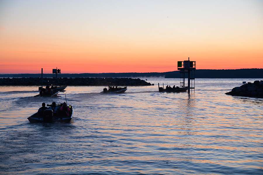 Kentucky Lake is one of the most consistent bass fishing destinations in the country, which led to its ranking of 18th in <i>Bassmaster</i> Magazine's 100 Best Bass Lakes list in 2014. 