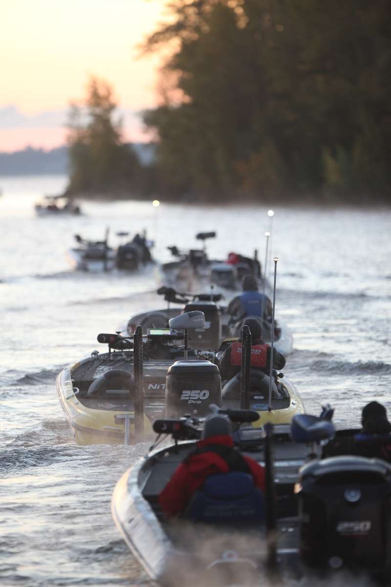 Anglers head out on the final day. 