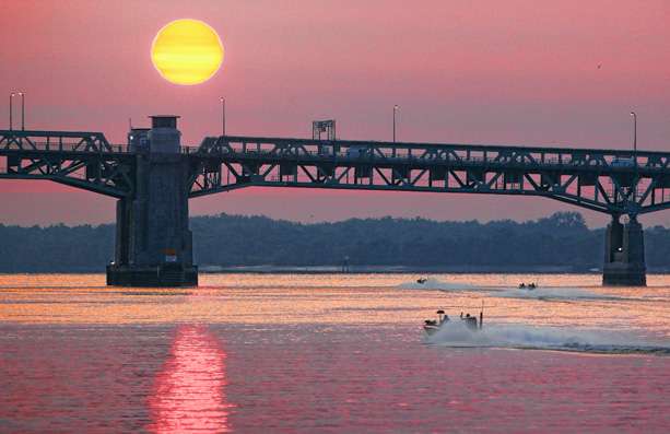 Anglers speed north to their first fishing locations on the Delaware River. 