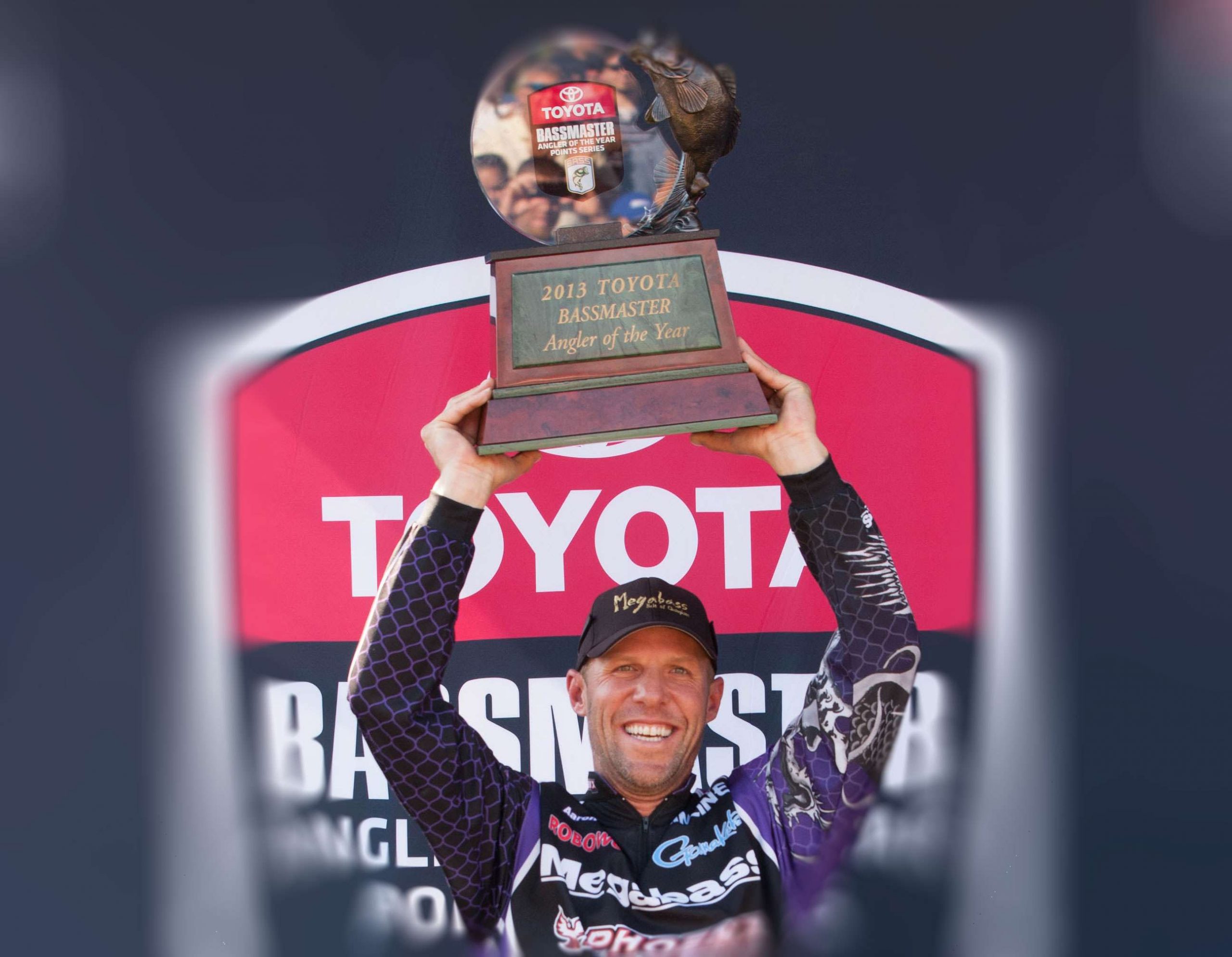 <p>Once again, the season will culminate in the Toyota Bassmaster Angler of the Year Championship tournament, to be held at a time and place to be announced later. The Top 50 pros in final standings for the regular season will battle for the Angler of the Year title, berths in the 2016 Bassmaster Classic and shares of the $1 million AOY prize fund.</p> 