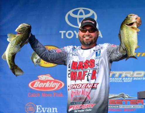 He kept up his roll of good, strong finishes going at BassFest on Chickamauga with a 6th place finish.