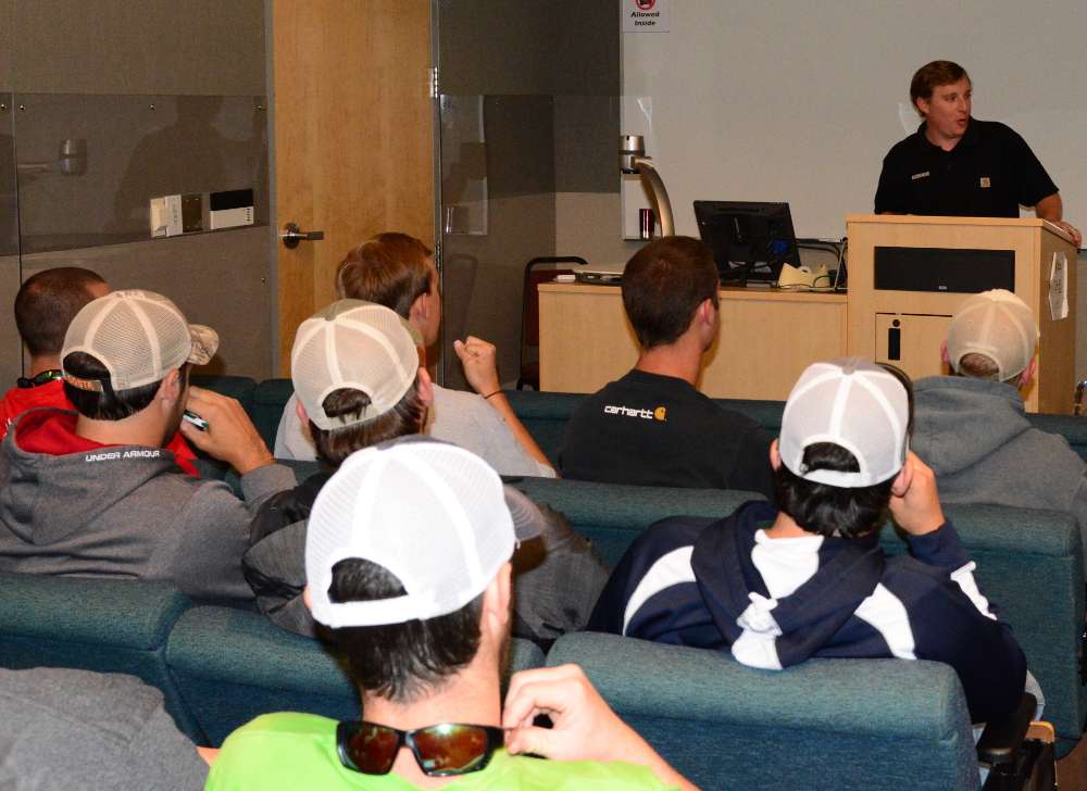 Hank Weldon, director of the Carhartt Bassmaster College Series, visited the campus so he could meet with the team.