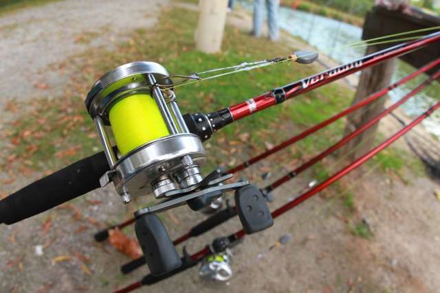Most carp anglers don't have Abu Garcia Veracity rods and Ambassadeur C3 reels, like Cherry does. Abu Garcia is another of his Elite Series sponsors. Otherwise this is a typical rig for bottom-feeders like carp, with a half-ounce lead weight anchoring two six-inch leaders attached to snelled hooks.