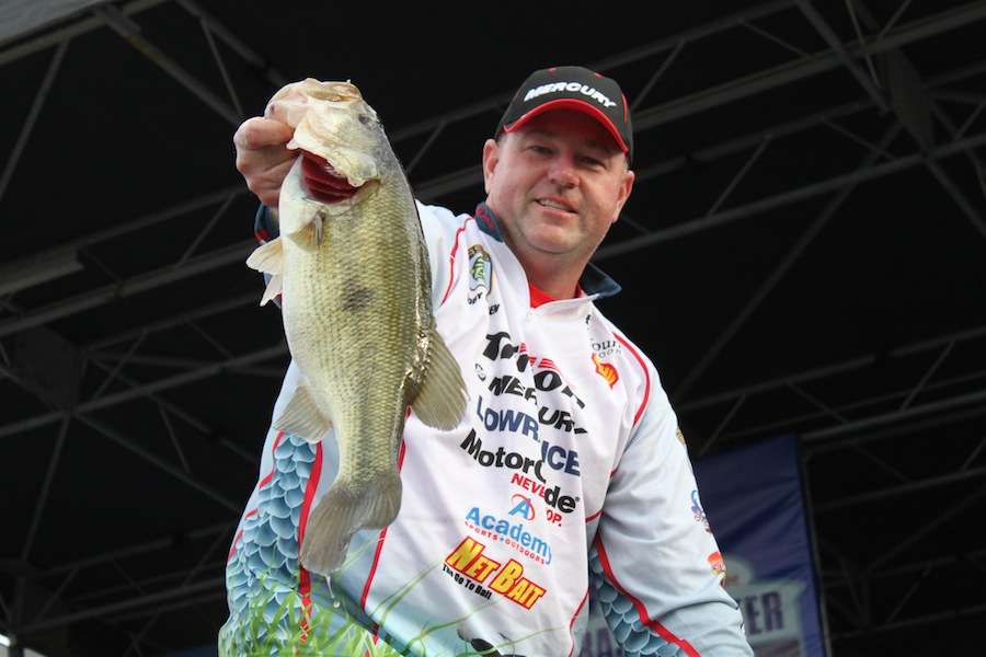 This could be the new Carhartt Big Bass leader. 