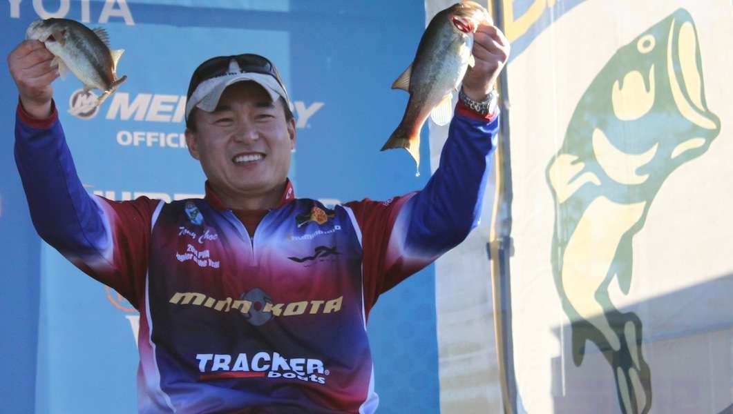 Choe weighs three fish for 3-7. 