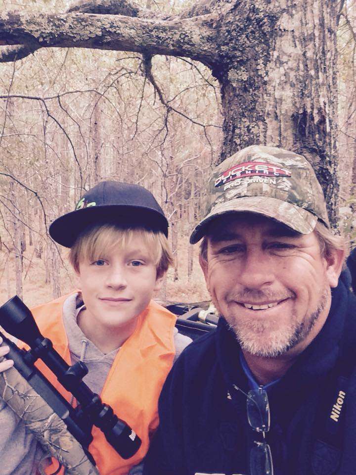 His next mission was hunting with son Landon and âhoping for a big one.â