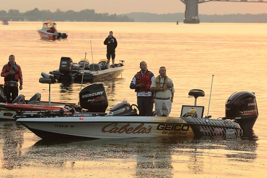 In more than 15 years of professional fishing, James Niggemeyer has accumulated 17 Top 10 finishes in B.A.S.S. events. Recently Seigo Saito was invited aboard Niggemeyer's Z520C Ranger that's powered by a 250-horse Yamaha VMAX SHO. Let's take a closer look at his preferred tools and technology.