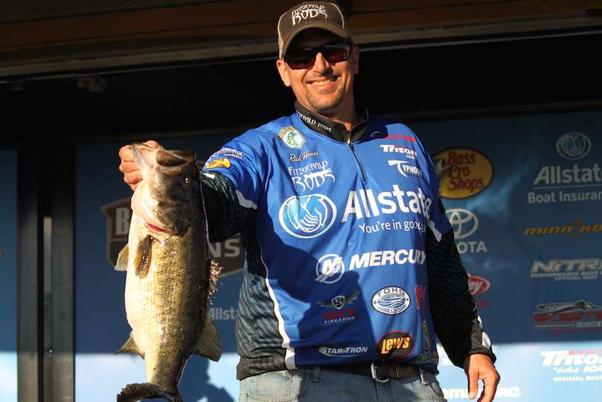 Allstate pro Rich Howes with a good one on Day 2. 