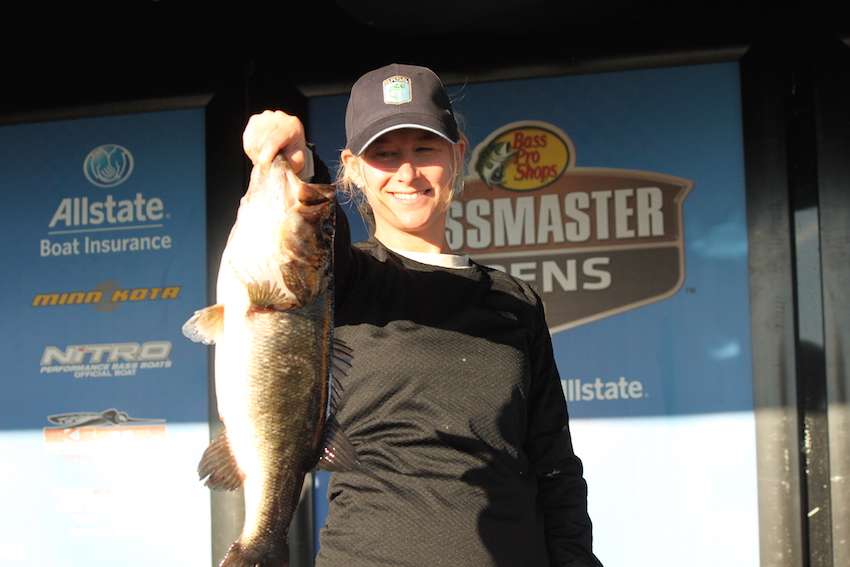 Co-angler Amy Leitch sits in 12th with 12-10. 