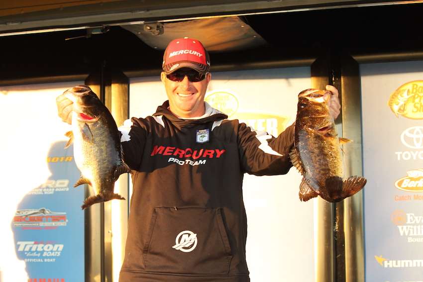 Scott Canterbury rallies on Day 2 with 19-11 but finishes 13th with 28-10 missing the cut by 5 ounces. 
