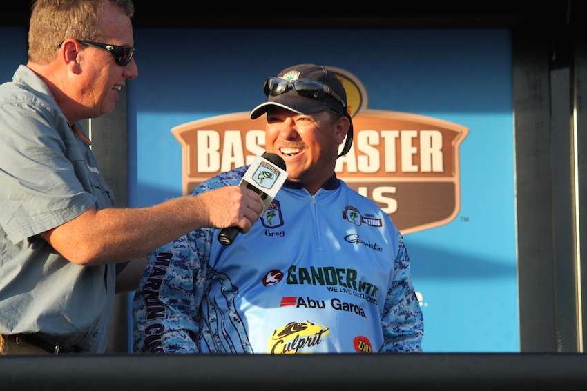 Auten's co-angler Greg Crumpton finishes 8th with 19-3. 