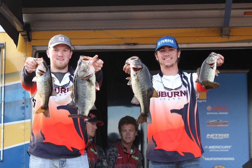 Murphy Klumpp and Lucas Brown of Auburn University finish 8th with 37-3. 