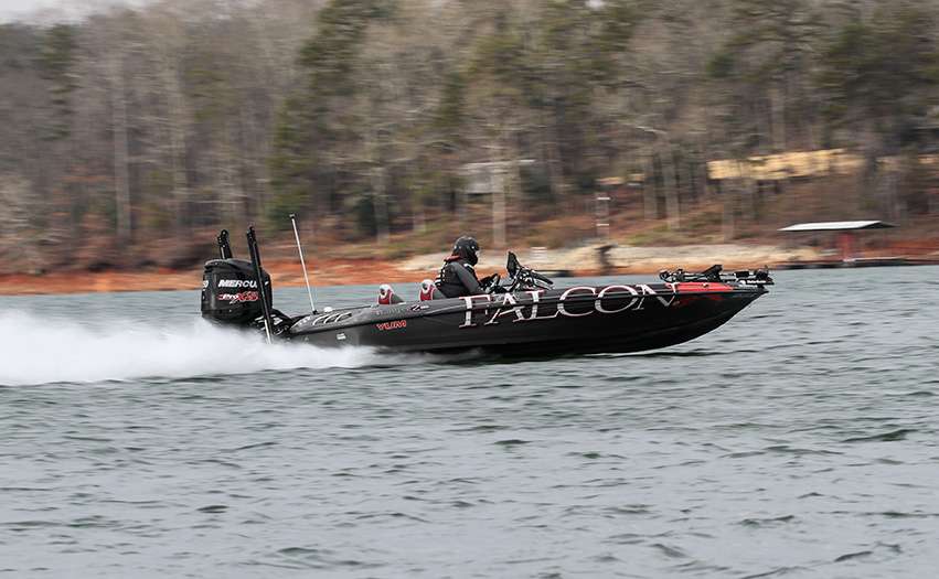 Jason Christie cruises by. He won an FLW event here a few years ago and is on many peoples short list to contend.
