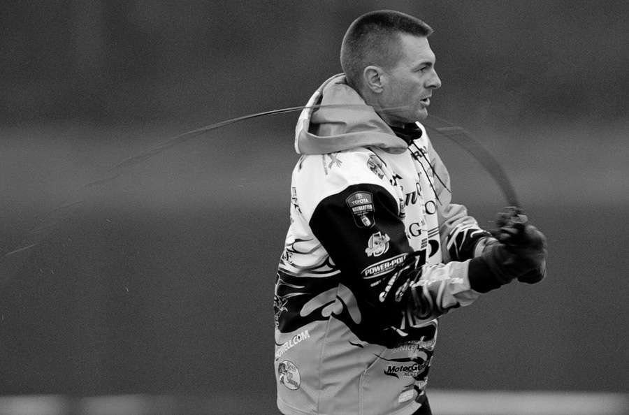 Randy Howell would show flashes of big fish and big comebacks in the early hours.