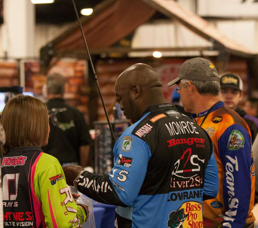 Elite anglers Ish Monroe (left) and Denise Tietje spent time in the Expo meeting fans at their sponsor booths. 